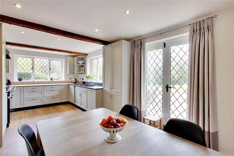 4 bedroom detached house for sale, Bells Yew Green, Tunbridge Wells, East Sussex, TN3