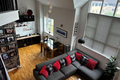 3 bedroom penthouse for sale, Evans Wharf, Hemel Hempstead HP3