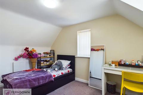 1 Salmon Drive, Birmingham, B37 7GA