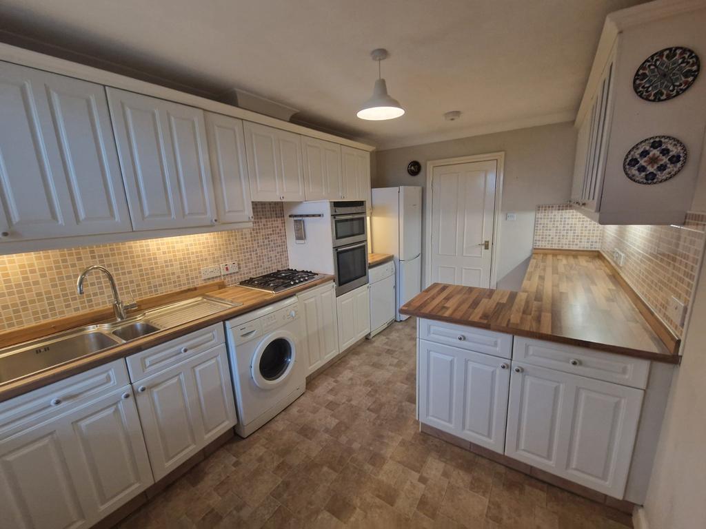 Dining Area/Kitchen