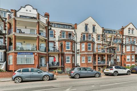 3 bedroom apartment for sale, South Marine Drive, East Yorkshire YO15