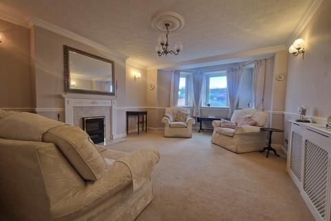 3 bedroom apartment for sale, South Marine Drive, East Yorkshire YO15