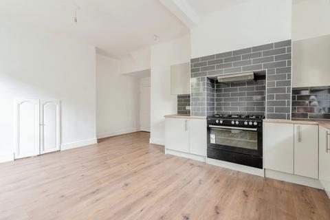 6 bedroom end of terrace house for sale, Palatine Square, Lancashire BB11