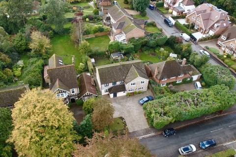 3 bedroom semi-detached house for sale, Moreton Avenue, Hertfordshire AL5