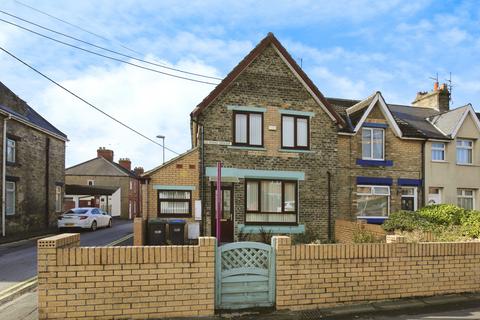 2 bedroom end of terrace house to rent, Tindale Crescent, Durham DL14