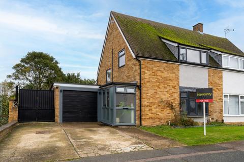 3 bedroom semi-detached house for sale, Brook Lane Field, Essex CM18