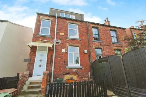 2 bedroom end of terrace house to rent, Westfield Street, West Yorkshire WF5