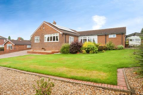 4 bedroom bungalow for sale, West Lane, Wakefield WF4