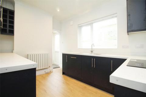 3 bedroom house to rent, Shearer Road, Hampshire PO1