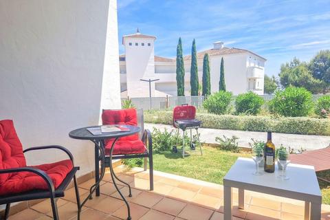 3 bedroom apartment, La Duquesa, Malaga, Spain