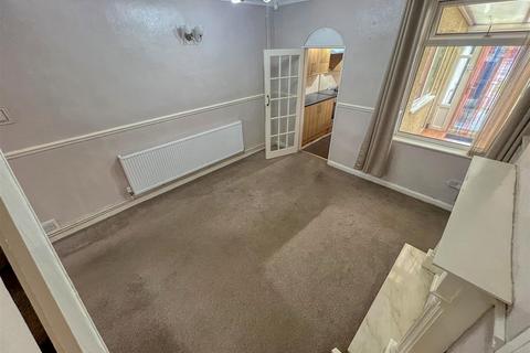 3 bedroom terraced house for sale, Shuttlewood Road, Chesterfield S44