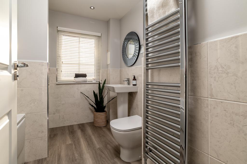 DEV002497 Ballater H469 017