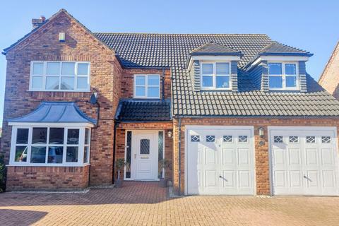 5 bedroom detached house for sale, Steeple View, March PE15