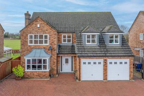 5 bedroom detached house for sale, Steeple View, March PE15
