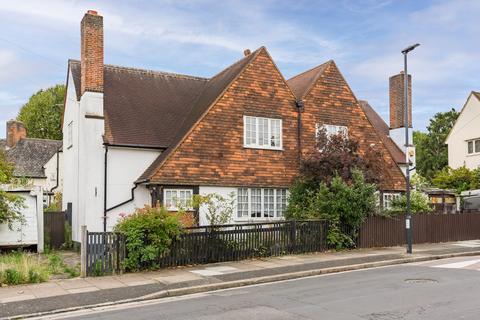 3 bedroom semi-detached house for sale, Congreve Road, Eltham SE9