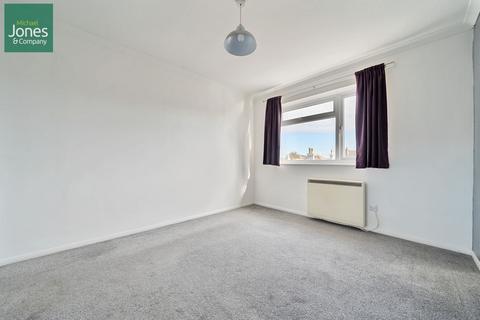 1 bedroom flat to rent, Cambridge Road, Worthing, West Sussex, BN11