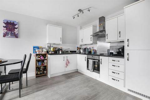 2 bedroom apartment for sale, Bosworth House, Battle Square, Reading