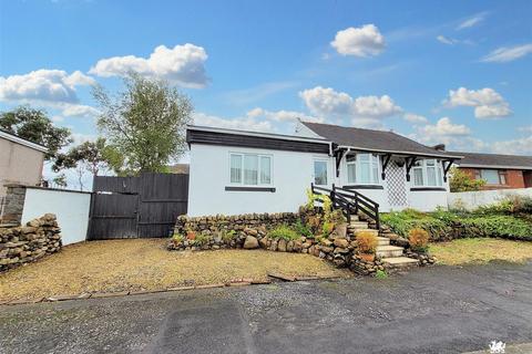 2 bedroom detached bungalow for sale, Monksford Street, Kidwelly