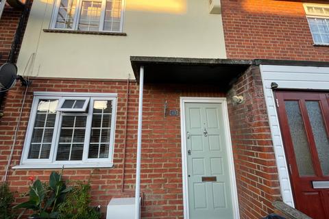 3 bedroom terraced house for sale, Henry Road, Chelmsford, CM1