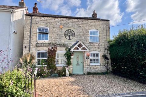 3 bedroom detached house for sale, Marsh Road, Leonard Stanley, Stonehouse