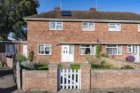 3 bedroom semi-detached house for sale, Edinburgh Drive, Kirton, Boston, Lincolnshire, PE20