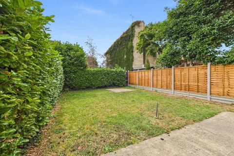 5 Awdry Close, Chippenham, SN14 0TQ