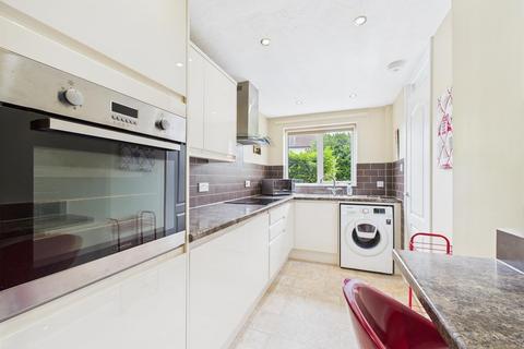 5 Awdry Close, Chippenham, SN14 0TQ