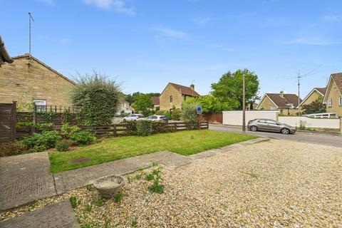 5 Awdry Close, Chippenham, SN14 0TQ