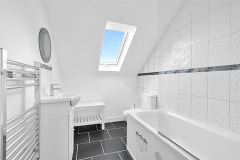 30a Avenue Road, Bexleyheath, DA7 4ER