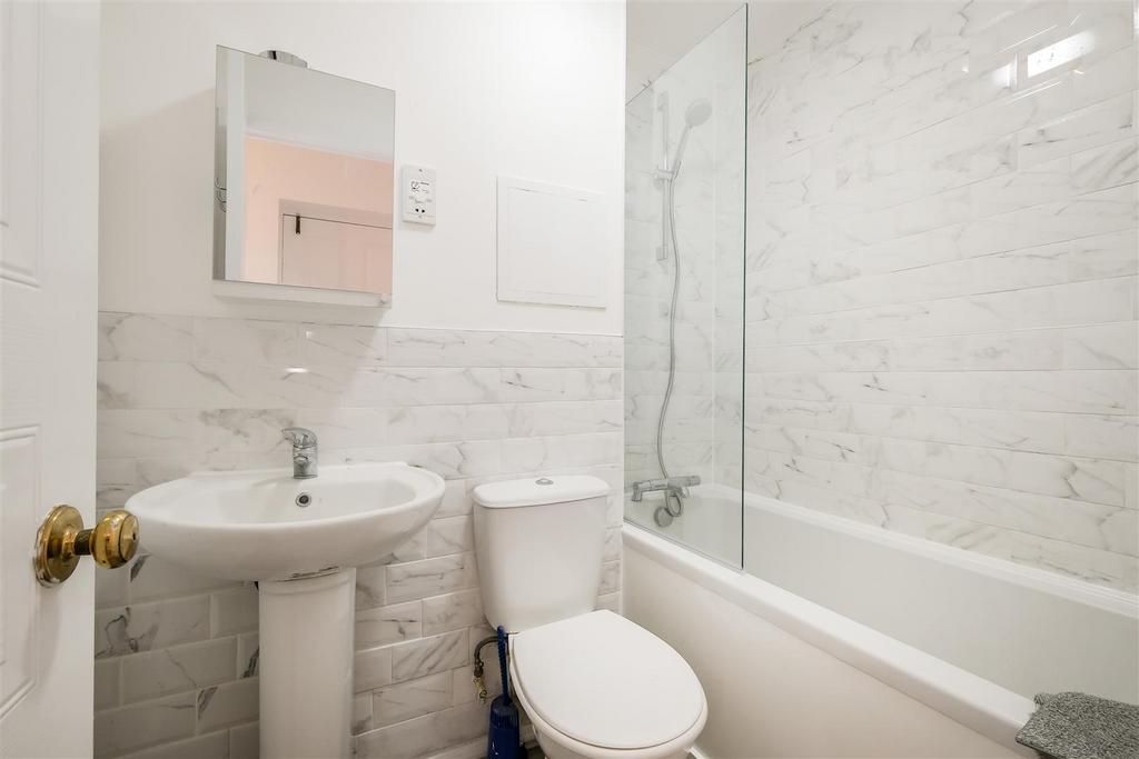 52 Thurlow close-12.jpg