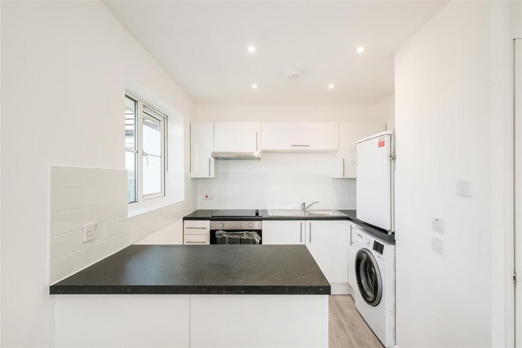52 Thurlow close-3.jpg