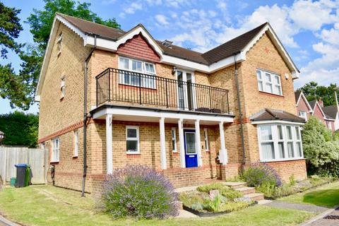 5 bedroom detached house for sale, Quarry Gardens, Leatherhead KT22