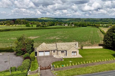 2 bedroom detached bungalow for sale, Kilkenny, Andoversford, Cheltenham