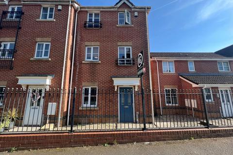 4 bedroom townhouse for sale, Chepstow Road, Newport, NP19