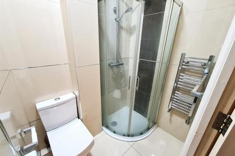 1 bedroom flat to rent, Whipps Cross Road, London, E11