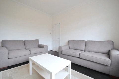 2 bedroom apartment to rent, Balham, SW12