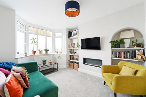 17 Cockshutt Road, Sheffield, S8 7DX