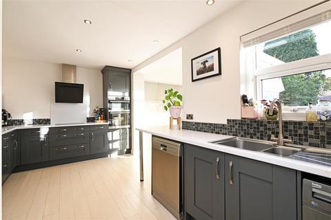 17 Cockshutt Road, Sheffield, S8 7DX