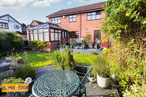 4 bedroom detached house for sale, Beechmont Grove, Stoke-On-Trent ST1