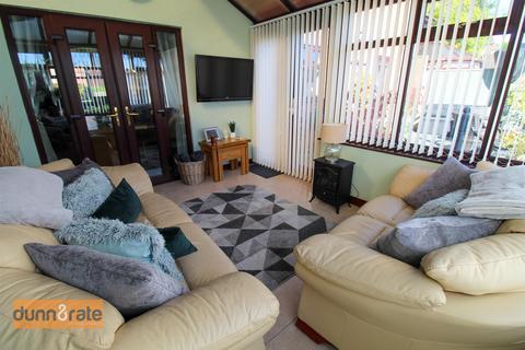 3 Beechmont Grove, Stoke-on-trent, ST1 6TR