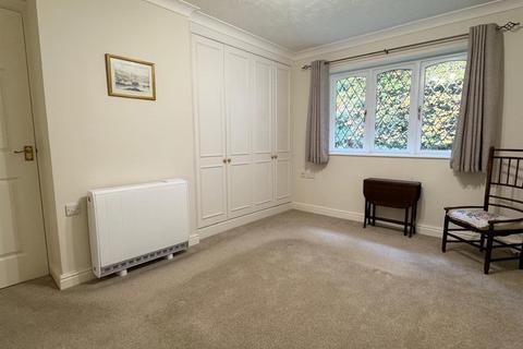 7 Checkley Croft, Sutton Coldfield, B76 1GE