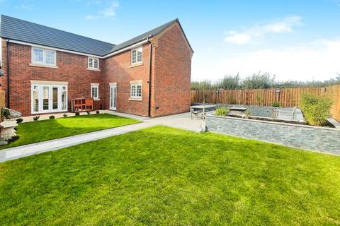 4 bedroom house for sale, Hazlewood Crescent, Sowerby