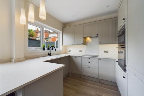 3 bedroom detached house for sale, Westdale Lane, Nottingham NG4