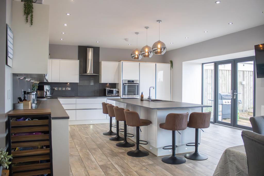 Kitchen / Breakfast Room.