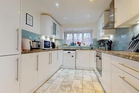 4 bedroom detached house for sale, Maxham, Shenley Brook End, Milton Keynes