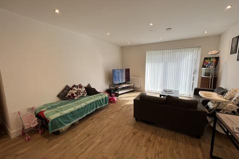 2 bedroom flat to rent, Luton LU2