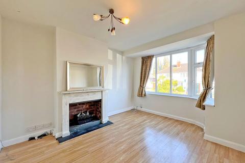 41 Bhylls Crescent, Wolverhampton, WV3 8DX