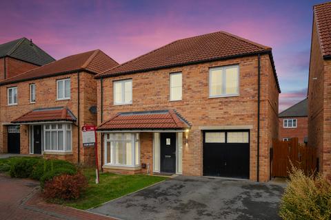 4 bedroom detached house for sale, Green Shank Drive, Mexborough, S64