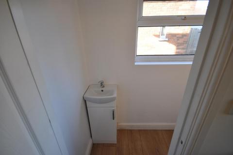 7 Micklethwaite Road, Moorends, Doncaster, DN8 4NS