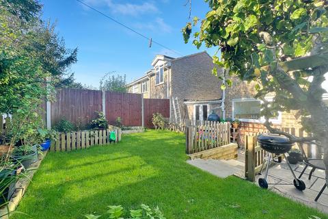 23 Brunwin Road, Rayne, Braintree, CM77 6BU